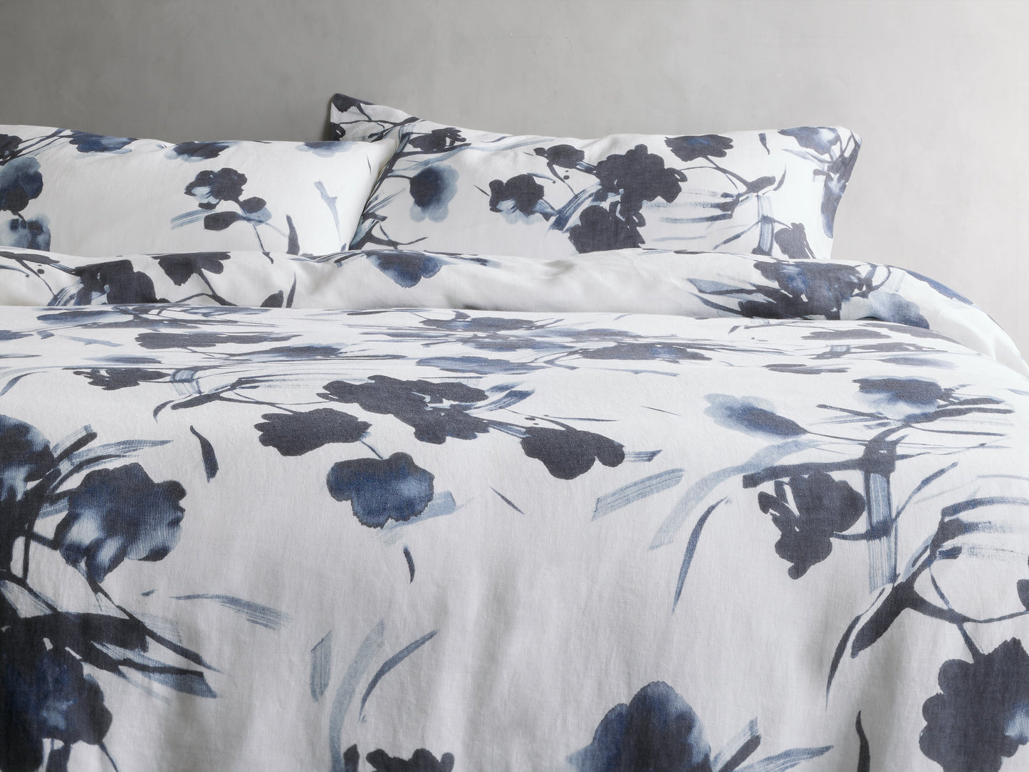 Amal Bedding Collection