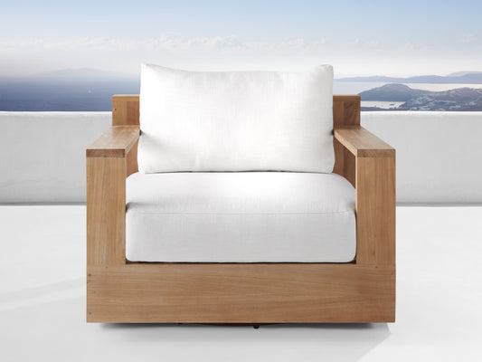 Bal Harbour Outdoor Collection Replacement Cushions in Starboard Snow